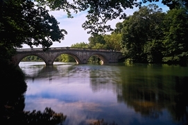 Clumber Park bridge and lake