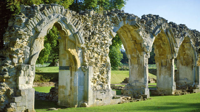 c13th ruins of Hailes Abbey, Gloucestershire
